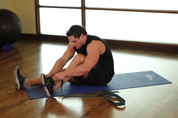 Seated Hamstring and Calf Stretch: posición inicial